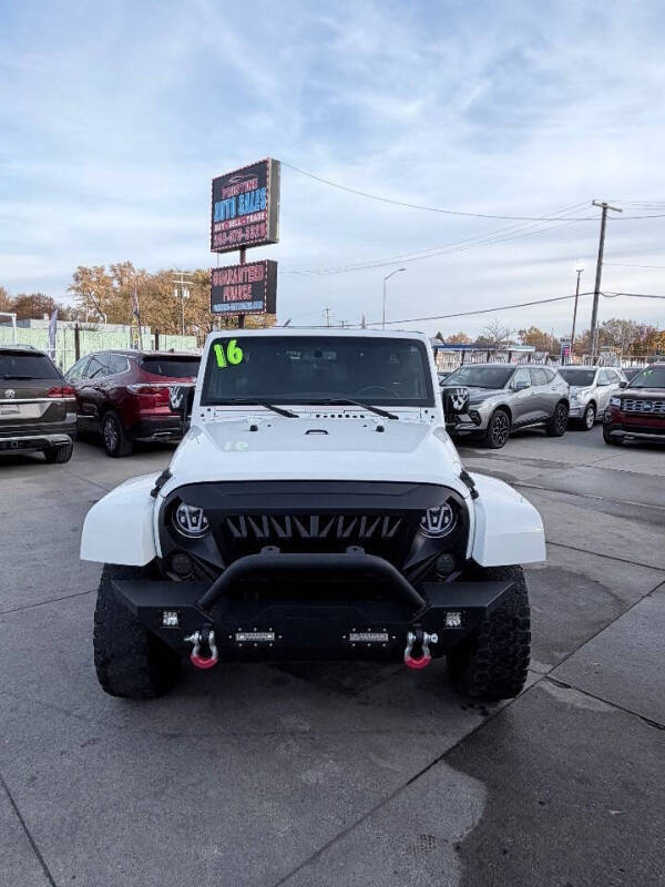 2016 Jeep Wrangler Unlimited Sahara