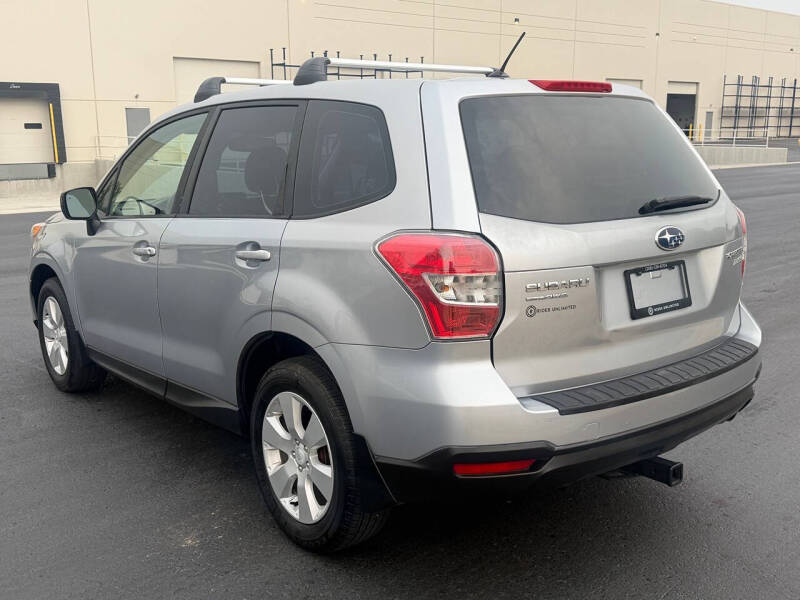 2014 Subaru Forester 2.5i