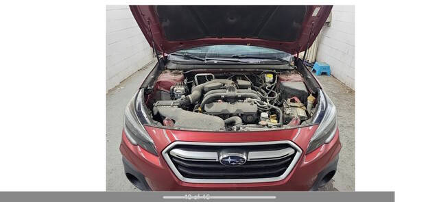 2018 Subaru Outback Base photo 13