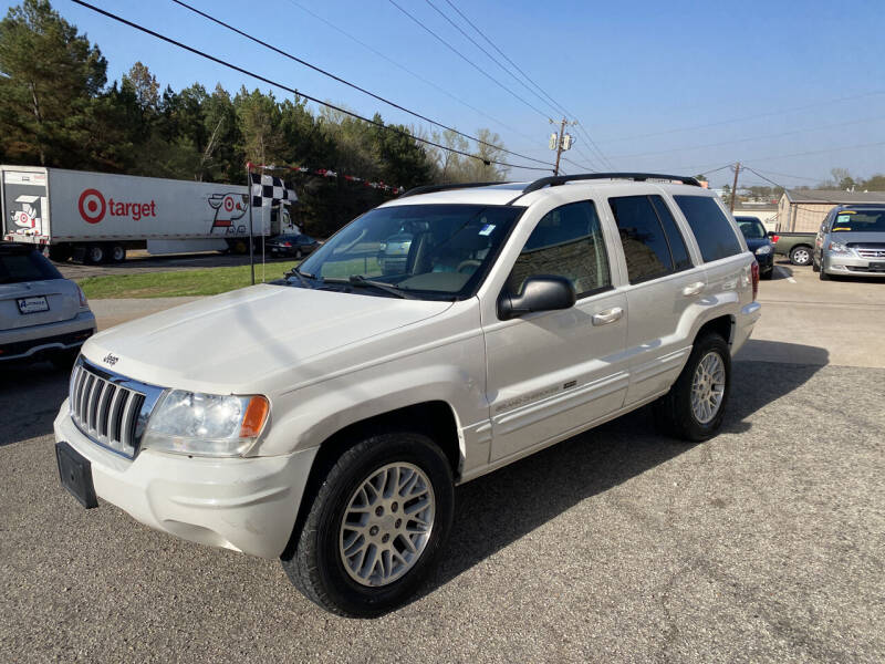 2004 Jeep Grand Cherokee for sale at Preferred Auto Sales in Whitehouse TX