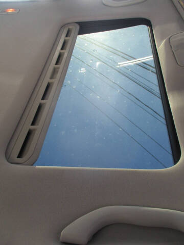 2004 Volkswagen Passat GLX 4Motion