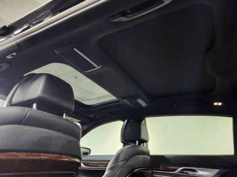 2016 BMW 7 Series 740i