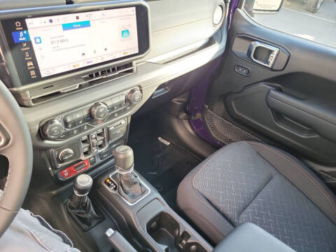 2026 Jeep Gladiator Mojave