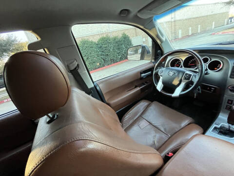 2014 Toyota Sequoia Platinum