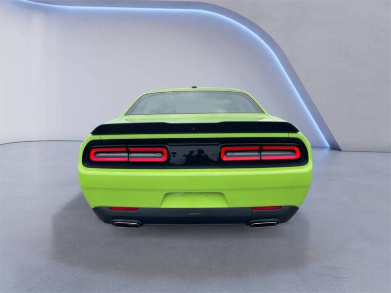 2023 Dodge Challenger SXT