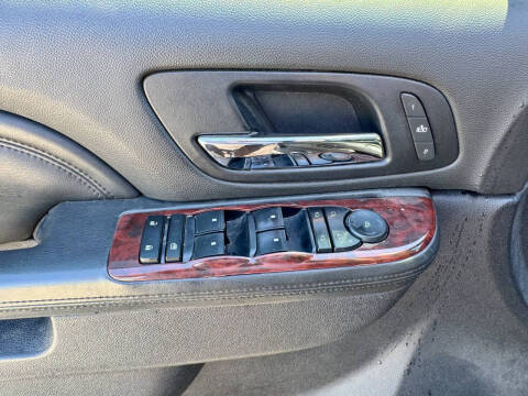 2014 Cadillac Escalade ESV Luxury