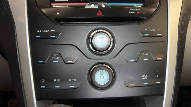 2011 Ford Explorer XLT