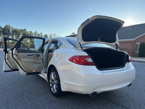 2012 Infiniti M37