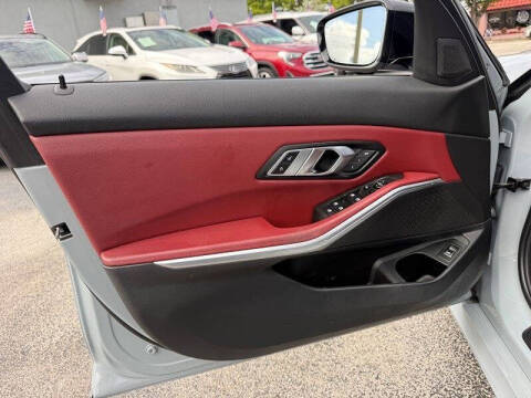 2023 BMW 3 Series 330i