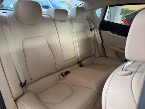 2022 Maserati Quattroporte Modena Q4