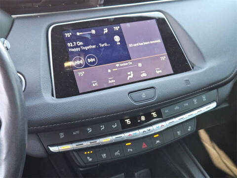 2020 Cadillac XT4 Premium Luxury