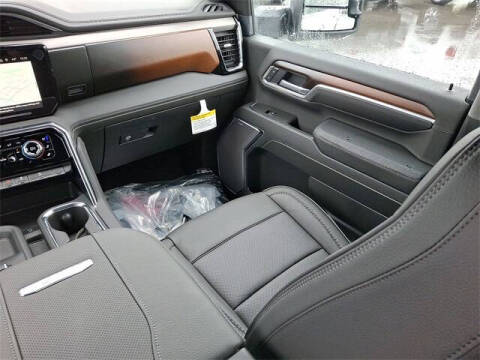 2025 GMC Sierra 2500HD