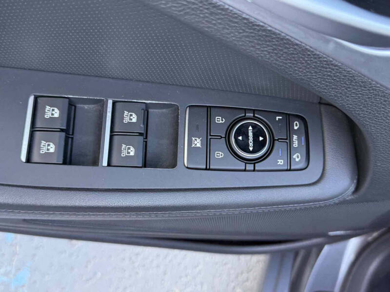 2016 Hyundai Genesis