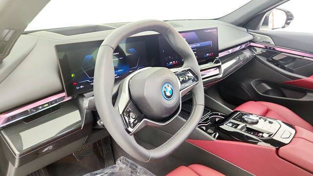 2026 BMW i5 eDrive40