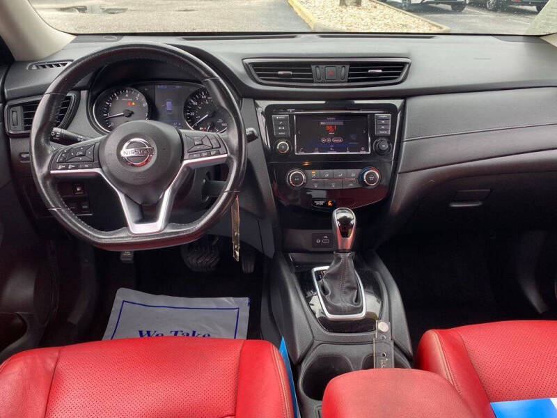 2019 Nissan Rogue S