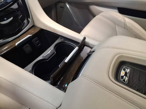 2019 Cadillac Escalade ESV Luxury