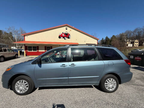 2006 Toyota Sienna for sale at DriveRight Autos South York in York PA