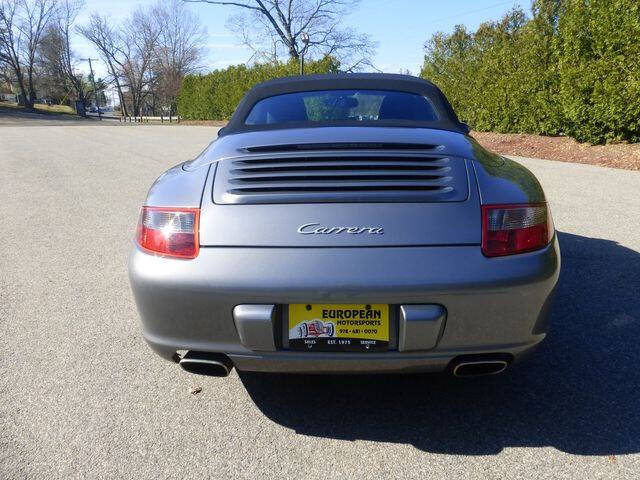 2005 Porsche 911 Carrera