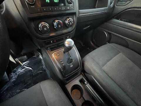 2012 Jeep Compass Sport