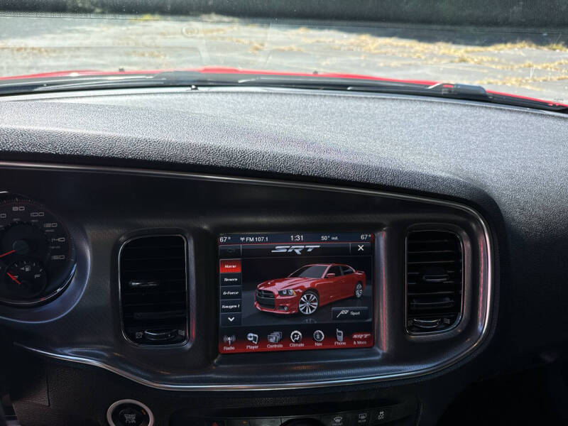 2014 Dodge Charger R/T photo 17