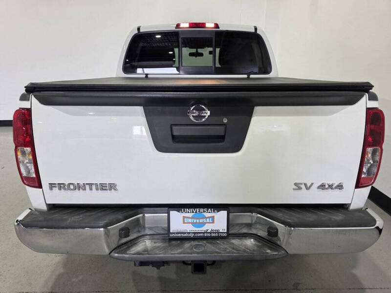 2016 Nissan Frontier SV