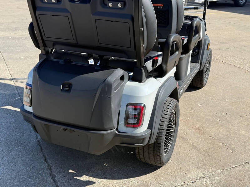 2026 Epic Carts E40FX