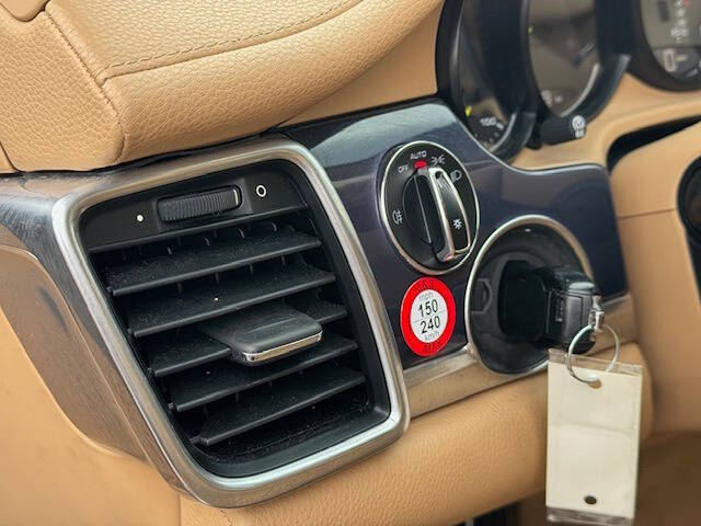 2014 Porsche Panamera S E-Hybrid