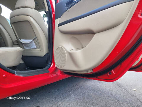 2012 Hyundai Elantra Touring GLS