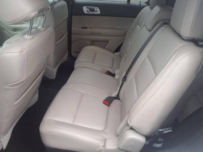 2011 Ford Explorer XLT