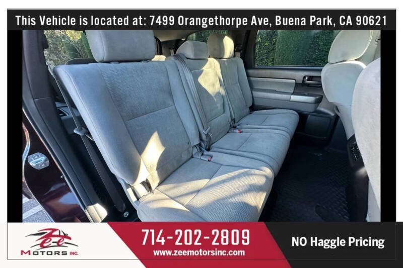 2017 Toyota Sequoia SR5