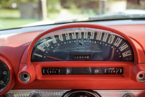 1956 Ford Thunderbird