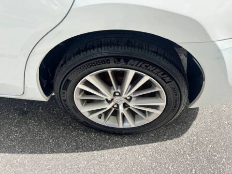 2015 Toyota Corolla LE Premium