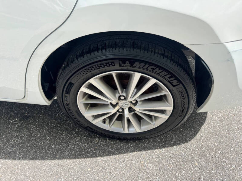 2015 Toyota Corolla LE Premium