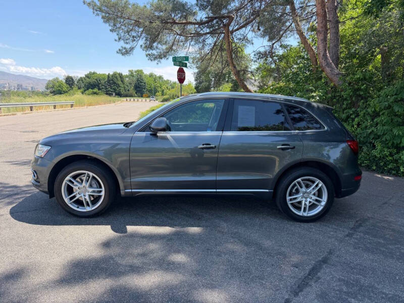 2017 Audi Q5 2.0T quattro Premium Plus