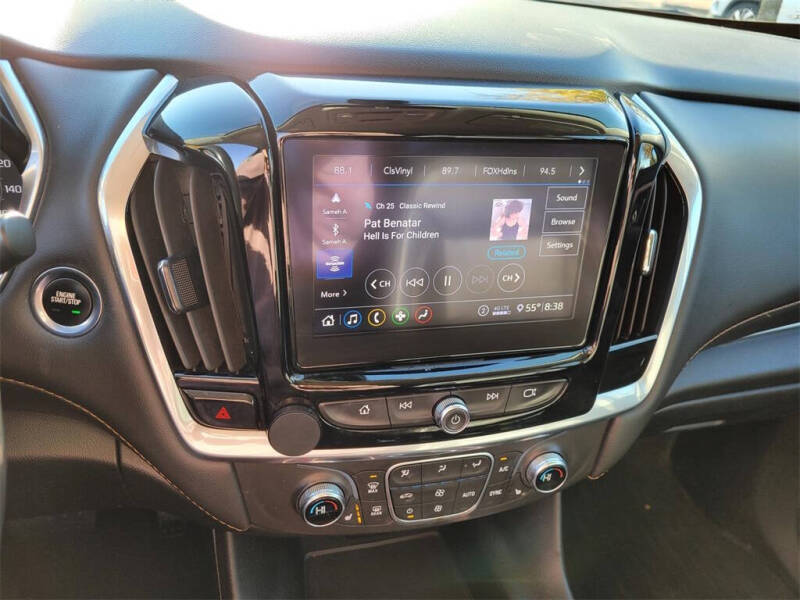 2020 Chevrolet Traverse LT Leather