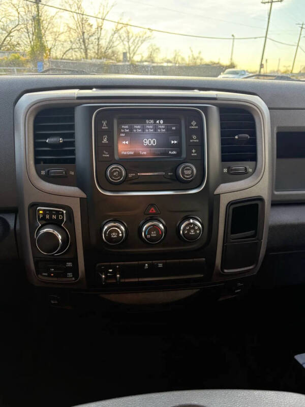 2017 RAM 1500 Express