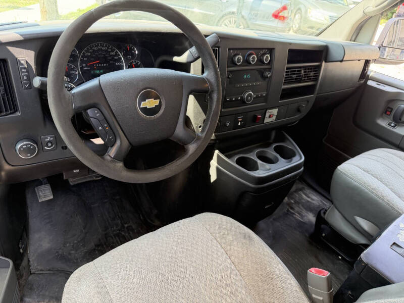2011 Chevrolet Express 2500