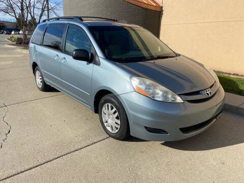 2010 Toyota Sienna for sale at Third Avenue Motors Inc. in Carmel IN