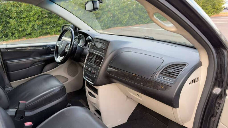 2015 Dodge Grand Caravan SE Plus