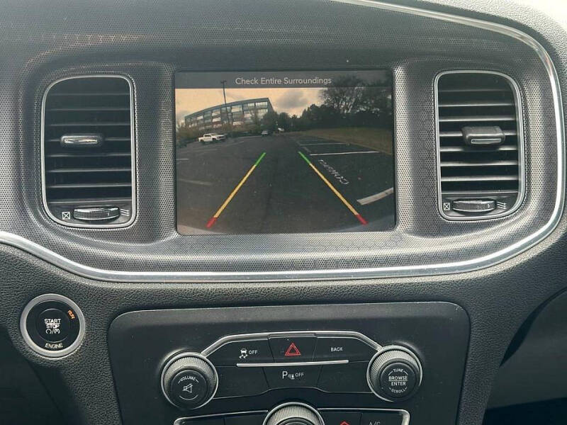 2015 Dodge Charger SXT