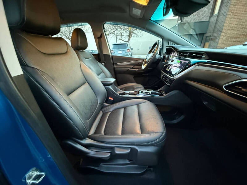 2022 Chevrolet Bolt EV 2LT