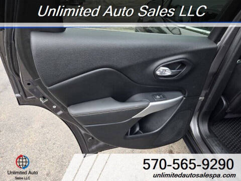 2018 Jeep Cherokee Latitude Plus