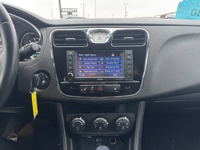 2013 Chrysler 200 Limited