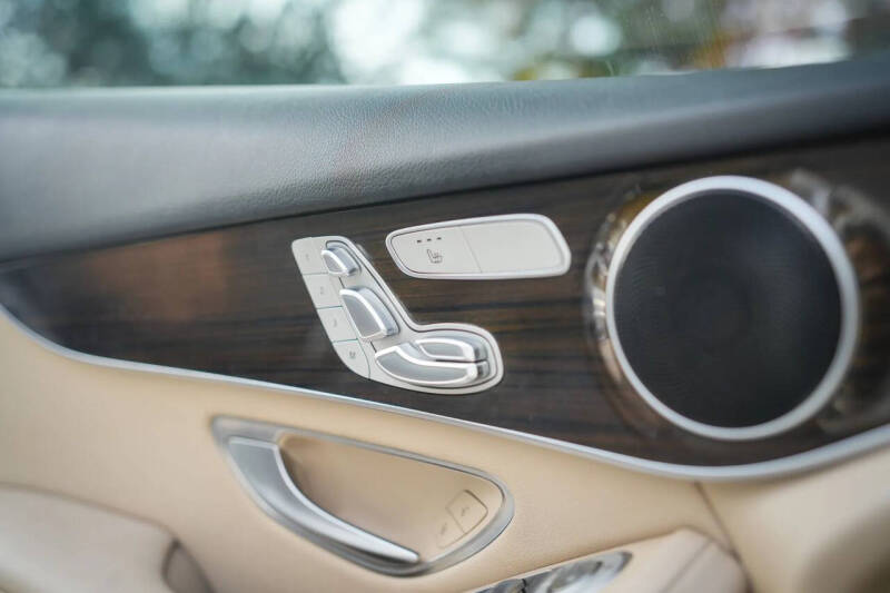 2016 Mercedes-Benz GLC GLC 300