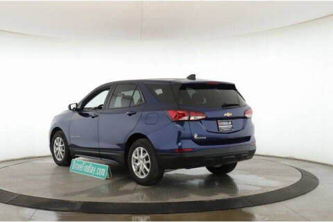 2022 Chevrolet Equinox LS