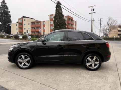 2015 Audi Q3 2.0T Premium Plus