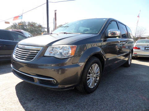 2015 Chrysler Town and Country