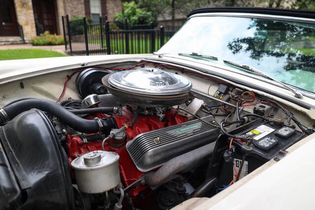 1957 Ford Thunderbird