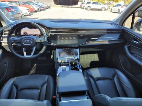 2020 Audi Q7 quattro Premium Plus 55 TFSI