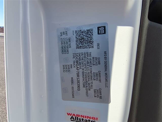 2024 Chevrolet Express 2500